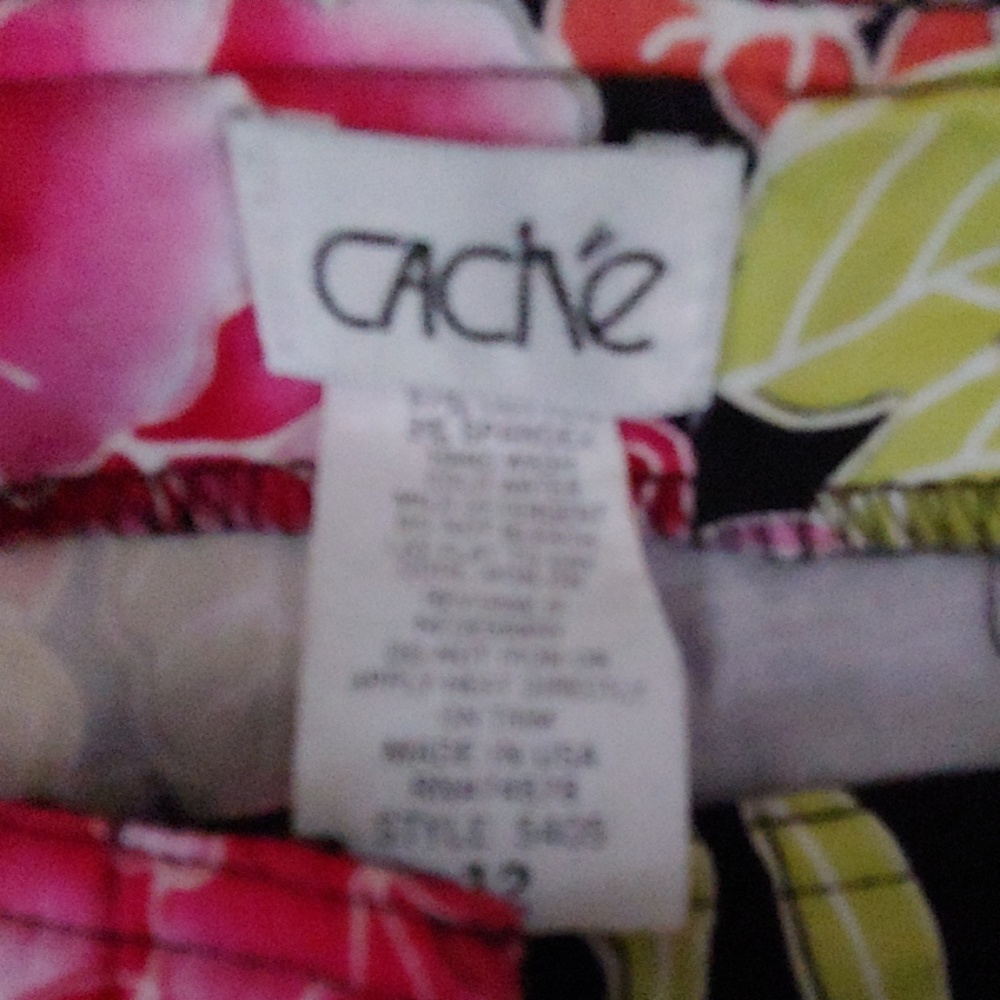 Cache Capris - image 3